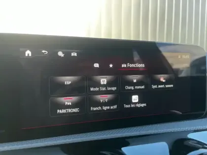 Photo 20 Mercedes Classe A 250 e Hybrid EQ AMG Line