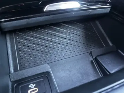 Photo 14 Mercedes Classe A 250 e Hybrid EQ AMG Line