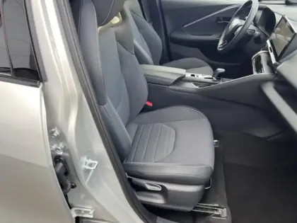 Photo 18 Toyota C-HR Gén. II Ph1 Collection 5