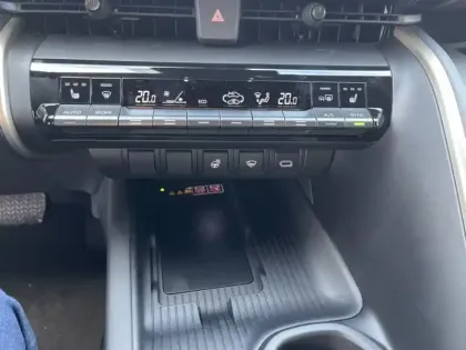 Photo 12 Toyota C-HR Gén. II Ph1 Collection 5