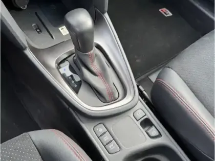 Photo 22 Toyota Yaris Hybride 1.5 HYBRID 116H GR SPORT AUTO MY22