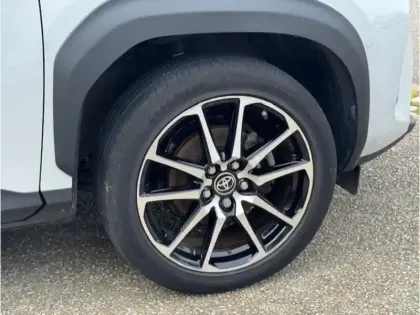 Photo 27 Toyota Yaris Hybride 1.5 HYBRID 116H GR SPORT AUTO MY22