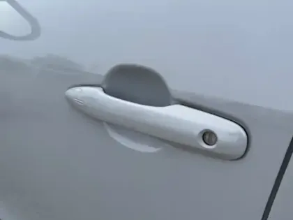 Photo 18 Toyota Yaris Hybride 1.5 HYBRID 116H GR SPORT AUTO MY22