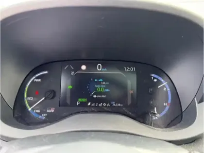 Photo 7 Toyota Yaris Hybride 1.5 HYBRID 116H GR SPORT AUTO MY22