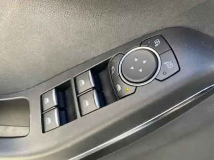 Photo 5 Ford Puma 1.0 EcoBoost 125ch mHEV ST-Line 7cv