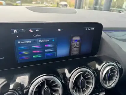 Photo 5 Mercedes GLA 200 d AMG Line