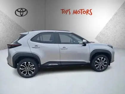 Photo 5 Toyota Yaris Hybride 1.5 HYBRID 130H DESIGN AUTO 2WD