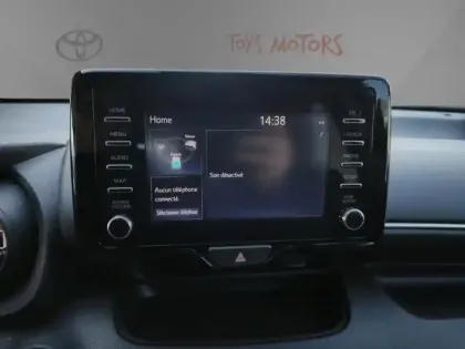 Photo 14 Toyota Yaris Hybride 1.5 HYBRID 116H DESIGN