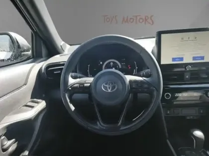 Photo 8 Toyota Yaris Hybride 130h 2WD DesignPackCargo MC24