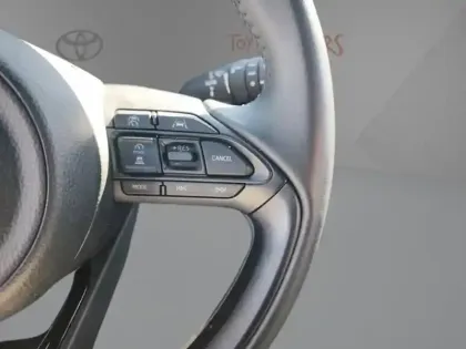 Photo 9 Toyota Yaris Hybride 130h 2WD DesignPackCargo MC24