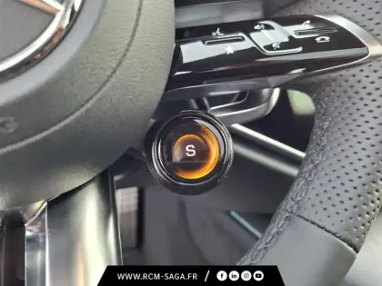 Photo 24 Mercedes Classe E Break AMG 53 HYBRID 4MATIC+ Mercedes-A