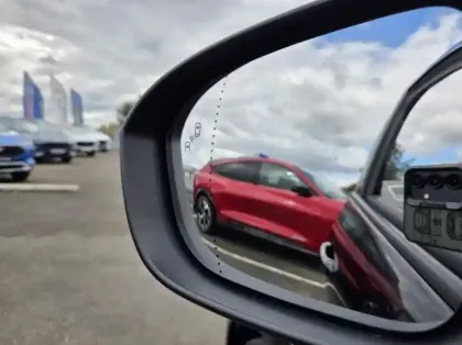 Photo 25 Renault Espace 1.2 E-Tech full hybrid 200ch Techno 7 places - 24