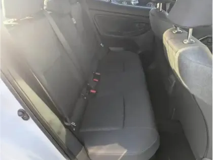 Photo 17 Toyota Yaris Hybride 130H 2WD DESIGNPACKCARGO MY25 C