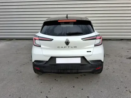 Photo 5 Renault Captur Nouveau E-Tech full hybrid 160 ch Techno