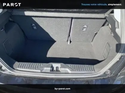 Photo 10 Ford Fiesta Gén. V Ph2 Titanium Business 5