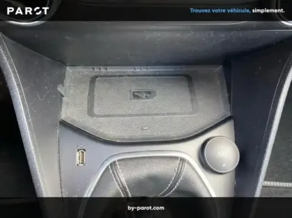 Photo 21 Ford Fiesta Gén. V Ph2 Titanium Business 5