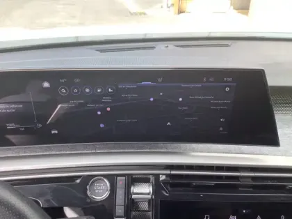 Photo 14 Peugeot 5008 Nouveau Hybrid 145 ch e-DCS6 GT