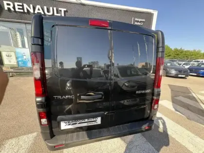 Photo 17 Renault Trafic III Fourgon Conf+ L1H1 1000 Ener dCi 120