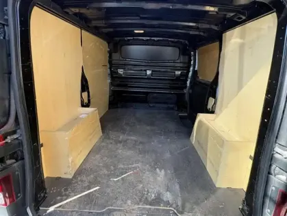 Photo 8 Renault Trafic III Fourgon Conf+ L1H1 1000 Ener dCi 120