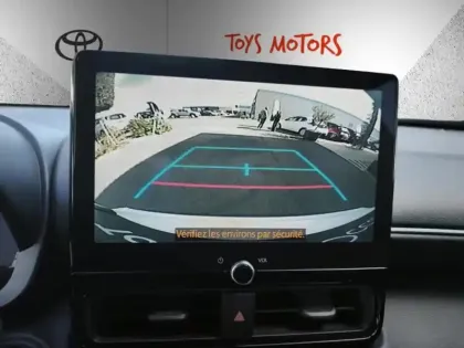 Photo 11 Toyota Yaris Hybride 130h 2WD DesignPackCargo MC24