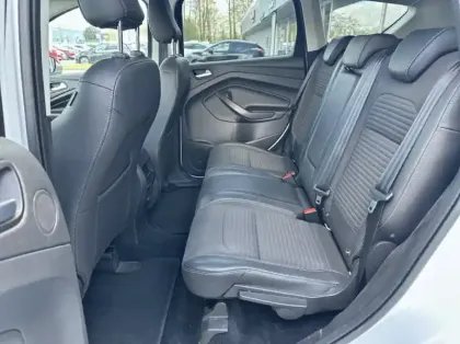 Photo 8 Ford Kuga 1.5 Flexifuel-E85 150ch Stop&Start Titanium 170g 4x2 Euro6.2