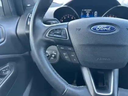 Photo 16 Ford Kuga 1.5 Flexifuel-E85 150ch Stop&Start Titanium 170g 4x2 Euro6.2