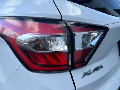 Photo 29 Ford Kuga 1.5 Flexifuel-E85 150ch Stop&Start Titanium 170g 4x2 Euro6.2