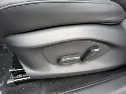 Photo 24 Mg ZS Nouveau 1.5 L Hybrid+ 197 ch Luxury