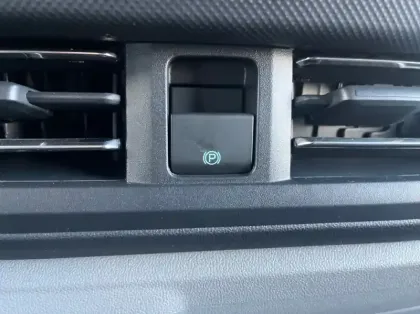 Photo 17 Ford Custom Gén. II Ph1 Limited 1