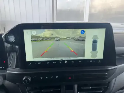 Photo 15 Ford Custom Gén. II Ph1 Limited 1