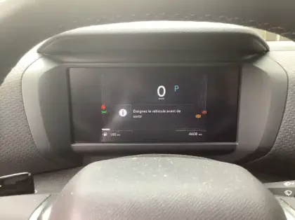 Photo 13 Citroën C4 Hybride 145 e-DCS6 Max - 5P