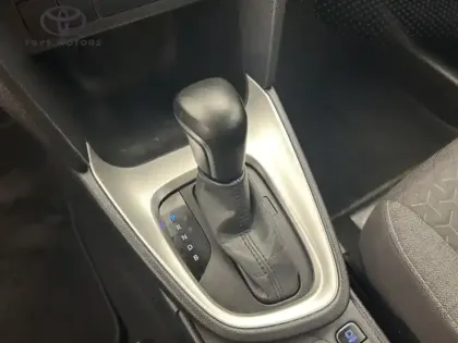 Photo 18 Toyota Yaris Hybride 1.5 116H DYNAMIC BUSINESS