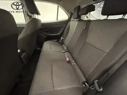 Photo 10 Toyota Yaris Hybride 1.5 116H DYNAMIC BUSINESS