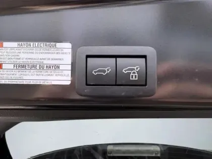 Photo 21 Toyota Yaris Hybride 1.5 HYBRID 116H GR SPORT AUTO MY22