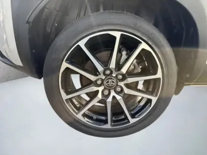 Photo 8 Toyota Yaris Hybride 1.5 HYBRID 116H GR SPORT AUTO MY22