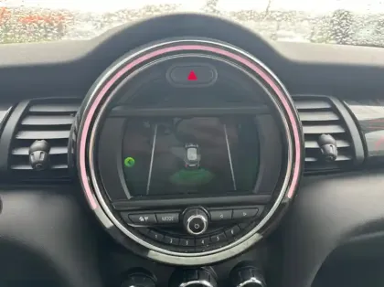 Photo 18 Mini Mini Cooper 136ch Heddon Street Euro6d-T