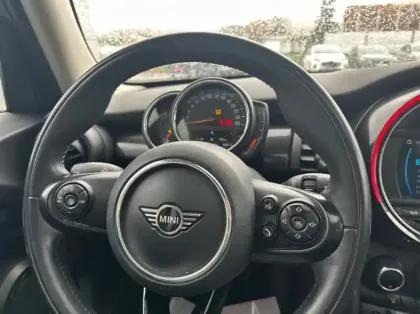 Photo 6 Mini Mini Cooper 136ch Heddon Street Euro6d-T