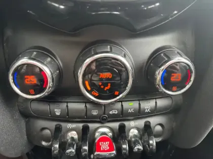 Photo 27 Mini Mini Cooper 136ch Heddon Street Euro6d-T