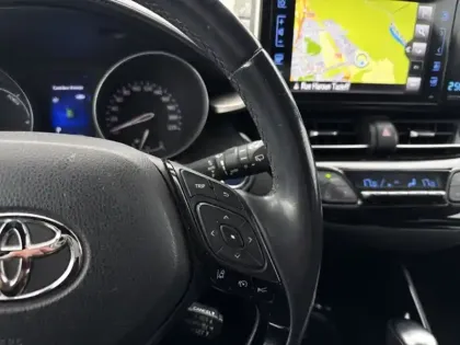 Photo 14 Toyota C-HR 1.8 HYBRIDE 122 EDITION