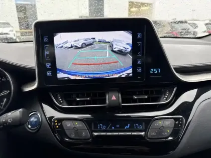 Photo 11 Toyota C-HR 1.8 HYBRIDE 122 EDITION