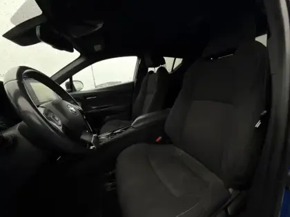 Photo 16 Toyota C-HR 1.8 HYBRIDE 122 EDITION