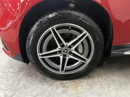 Photo 8 Mercedes EQC 400 4MATIC AMG line