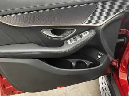 Photo 13 Mercedes EQC 400 4MATIC AMG line