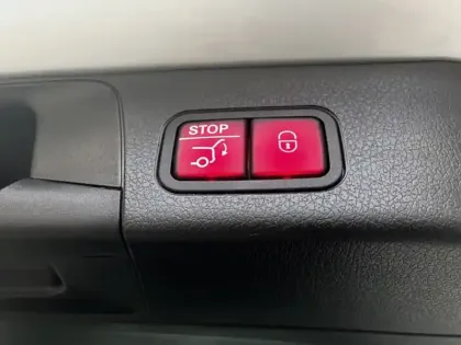 Photo 14 Mercedes GLB Gén. I (X247) Ph2 AMG Line 5