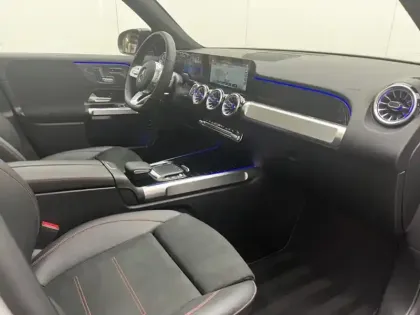 Photo 16 Mercedes GLB Gén. I (X247) Ph2 AMG Line 5