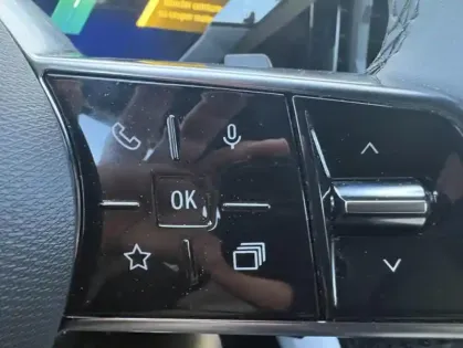 Photo 41 Renault Espace VI iconic 7PL full hybrid E-Tech 200-25