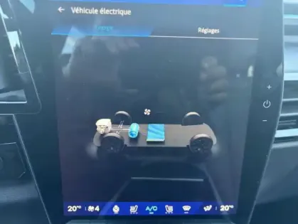 Photo 26 Renault Espace VI iconic 7PL full hybrid E-Tech 200-25