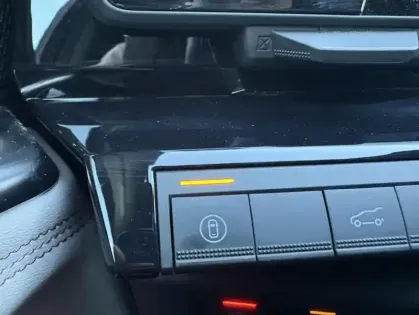 Photo 45 Renault Espace VI iconic 7PL full hybrid E-Tech 200-25