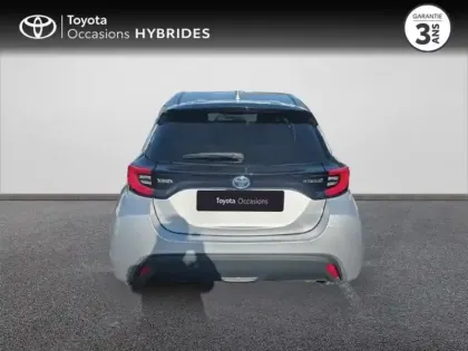 Photo 14 Toyota Yaris  116h Design 5p