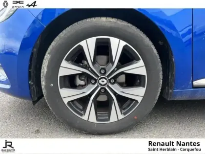 Photo 7 Renault Clio Gén. V (BJA) Ph1 NG Evolution 5